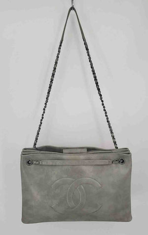 CHANEL Lt Gray Iridescent Calfskin Pre Loved Tote Purse