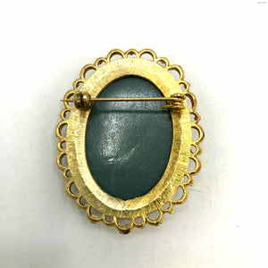 Goldtone Ivory Pre Loved Cameo Brooch