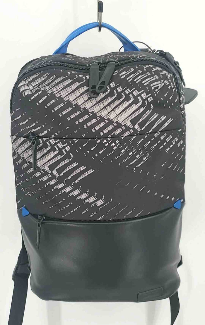 TUMI Black Gray Blue Pre Loved Print 10 in 3" 14" Backpack