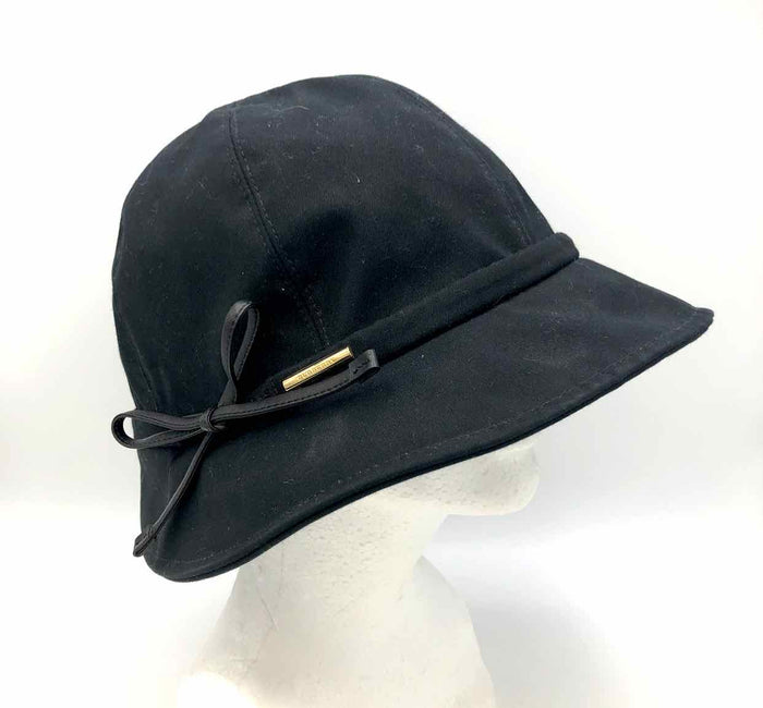 BURBERRY Black Cotton as is - makeup Bucket Hat