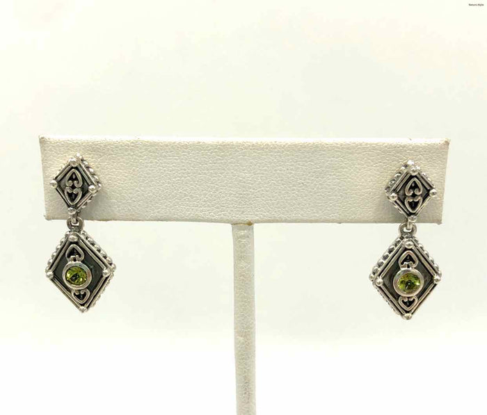 Silver Green Peridot Pre Loved ss Earrings