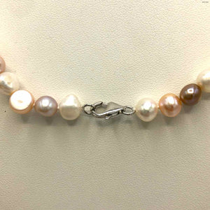 White Pink Pearl 18" Necklace